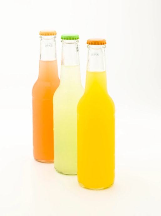 “藍帽子”迎來新規，酒精飲料“保健化”之路遇阻？